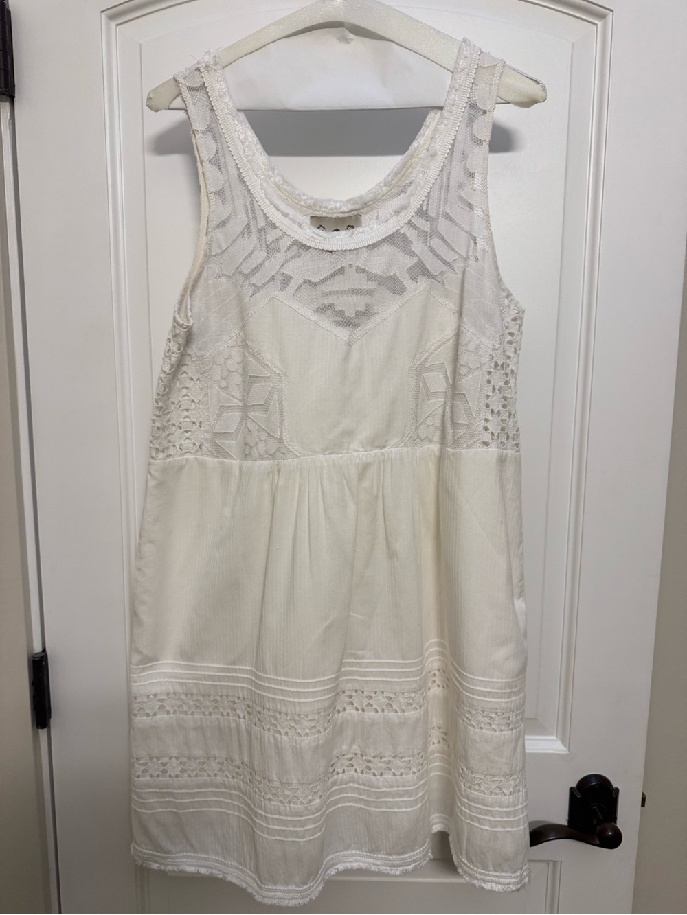 Sea New York White Embroidered Lace Sleeveless Dress Size 6